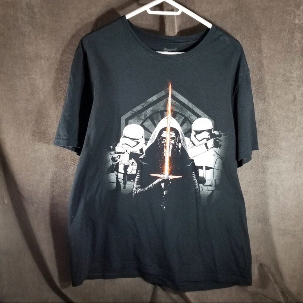 Disney Store Star Wars Kylo Ren Stormtroopers Graphic Tee VG 2XL